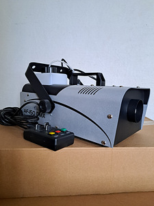 Дым машина. Smoke machine. (1 фото из 4)