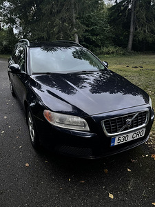Volvo v70 2.4d 2008 (5 foto / 5)