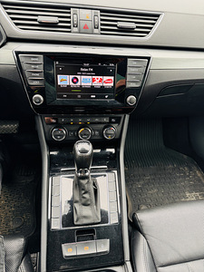 Skoda superb 2.0d 110kw (11 foto / 12)