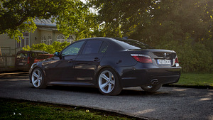 BMW 525d 3.0 145kw 2007a (4 foto / 12)