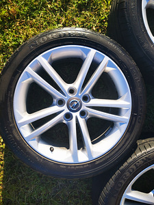 Opel Insignia диски r18 5x120+ резина 245/45 (2 фото из 9)
