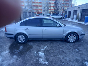 Volsvagen passat (3 foto / 8)