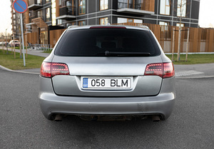 Audi A6 Quattro S-Line 3.0 165kW Diisel ATM 2005 (5 foto / 15)