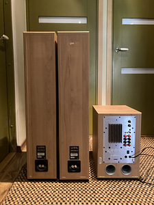 Müüa Infinity kõlarid ja subwoofer (3 foto / 3)