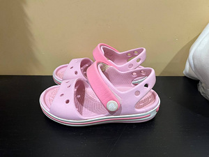 Босоножки Crocs, 23 (1 фото из 2)