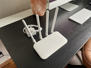 Роутер Xiaomi Mi Router 4C (1 фото из 2)