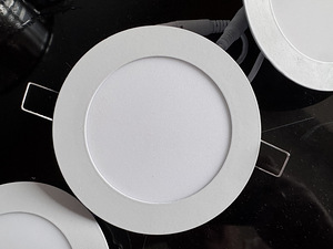 LED valgustid (hind komplekti kohta 4 tk) (1 foto / 4)