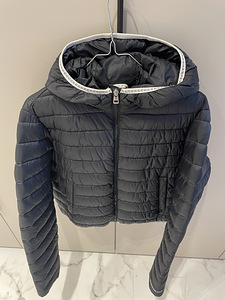 Куртка Calvin Klein размера M