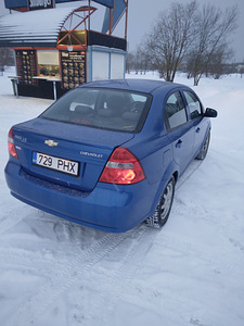 Chevrolet Aveo (2 фото из 11)