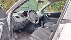 Renault Megane 1,6 16v R4 83kw 2005 (12 foto / 15)