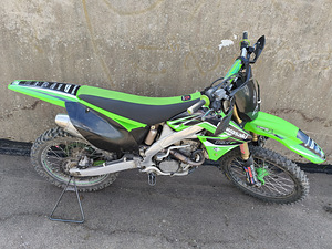 Kawasaki kx250f (9 foto / 9)