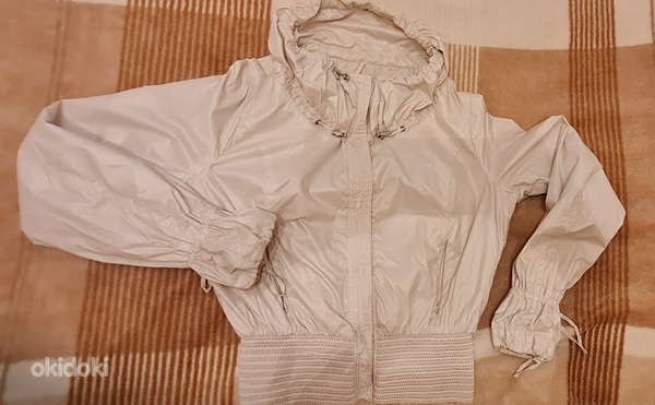 Куртка GUESS, М размер (фото #3)