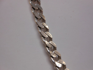 Серебряная цепь (3 фото из 3)