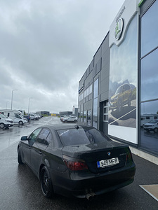 BMW 530 (2 foto / 10)