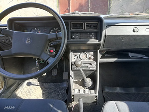Lada VAZ-2107 (6 foto / 7)