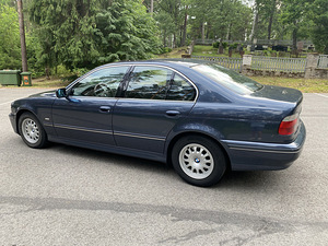 BMW Е39 525D 2002 (3 фото из 10)