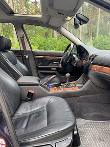 BMW Е39 525D 2002 (6 фото из 10)