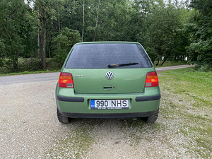 Volkswagen Golf 1.4 55kW (3 foto / 12)
