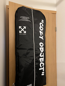 OFF-WHITE pleed 127x178 (4 foto / 5)
