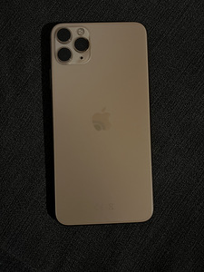 iPhone 11 про макс 64 ГБ (1 фото из 6)
