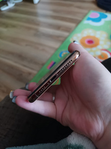 iPhone 11 pro max gold (3 foto / 5)
