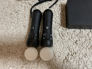 Комплект PlayStation 4 + VR (5 фото из 9)