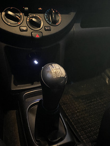 Nissan Note 1.6 81kw 2006 (11 foto / 14)