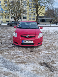 Toyota Auris 1.6 Бензин (2007) Автомат (3 фото из 5)