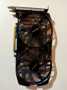 Gigabyte Radeon HD 7850 2GB WINDFORCE (1 foto / 4)