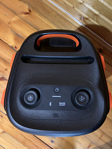 JBL PartyBox 110 (2 фото из 4)
