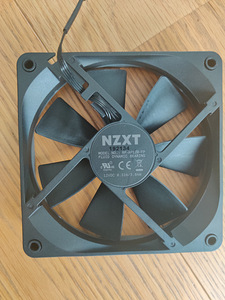 Nzxt Fan 120mm RF-AP120-FP (1 foto / 2)