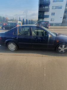 Ford-mondeo (1 foto / 8)