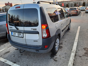 Продам Logan Dacia (3 фото из 5)