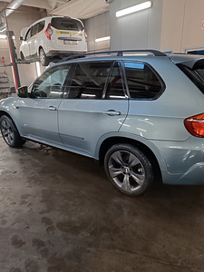 Продам БМВ е70 (4 фото из 10)
