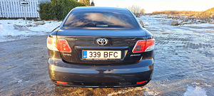 Toyota Avensis 2.0 112kW (5 foto / 10)