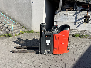 Штабелер Linde L12LSP (1 фото из 9)