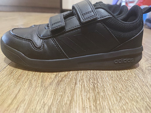 Adidas 34s (1 foto / 2)