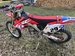 Honda crf 250x 2007 (2 foto / 6)