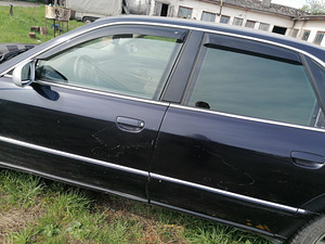 Vahetada Audi A8 d2 quattro Facelift diisel 2,5 132kw (9 foto / 13)