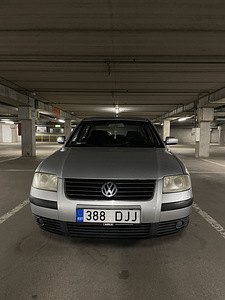 Volkswagen Passat 1.9 TDI (1 foto / 9)
