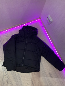 Tommy Jeans Jope TJW VAIL PUFFER EXT Xs (2 foto / 4)