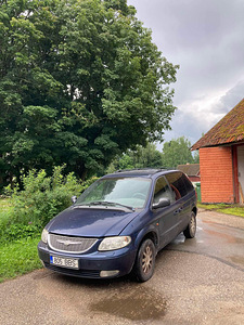 Chrysler Voyager 2.5D (1 фото из 5)