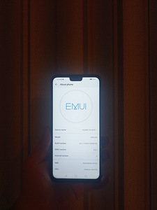 Huawei Y9 (2 foto / 2)