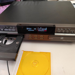 LG ADR-620 CD Digital Recording system (6 foto / 9)
