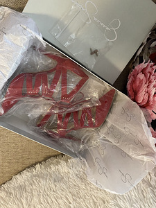 Jessica Simpson Red Suede Lace-up heels, size 37 (4 foto / 7)