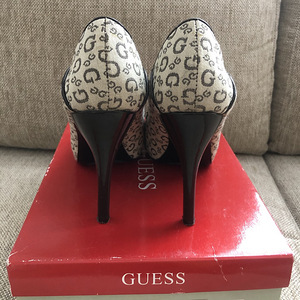 Guessi kingad originaalid, size 38 (3 foto / 3)