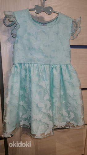 Детское праздничное платье, размер 104 (фото #2)