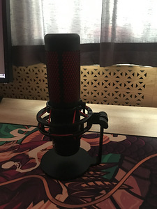 Hyperx microphone quadcast