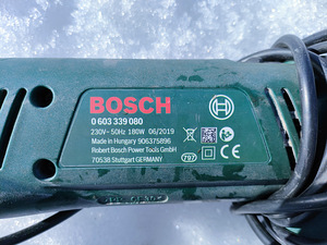 Шлифовальная машинка Bosch (2 фото из 2)