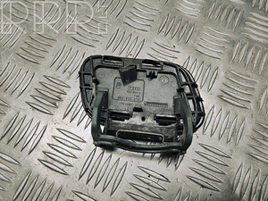 Audi a4 b8 (1 foto / 3)